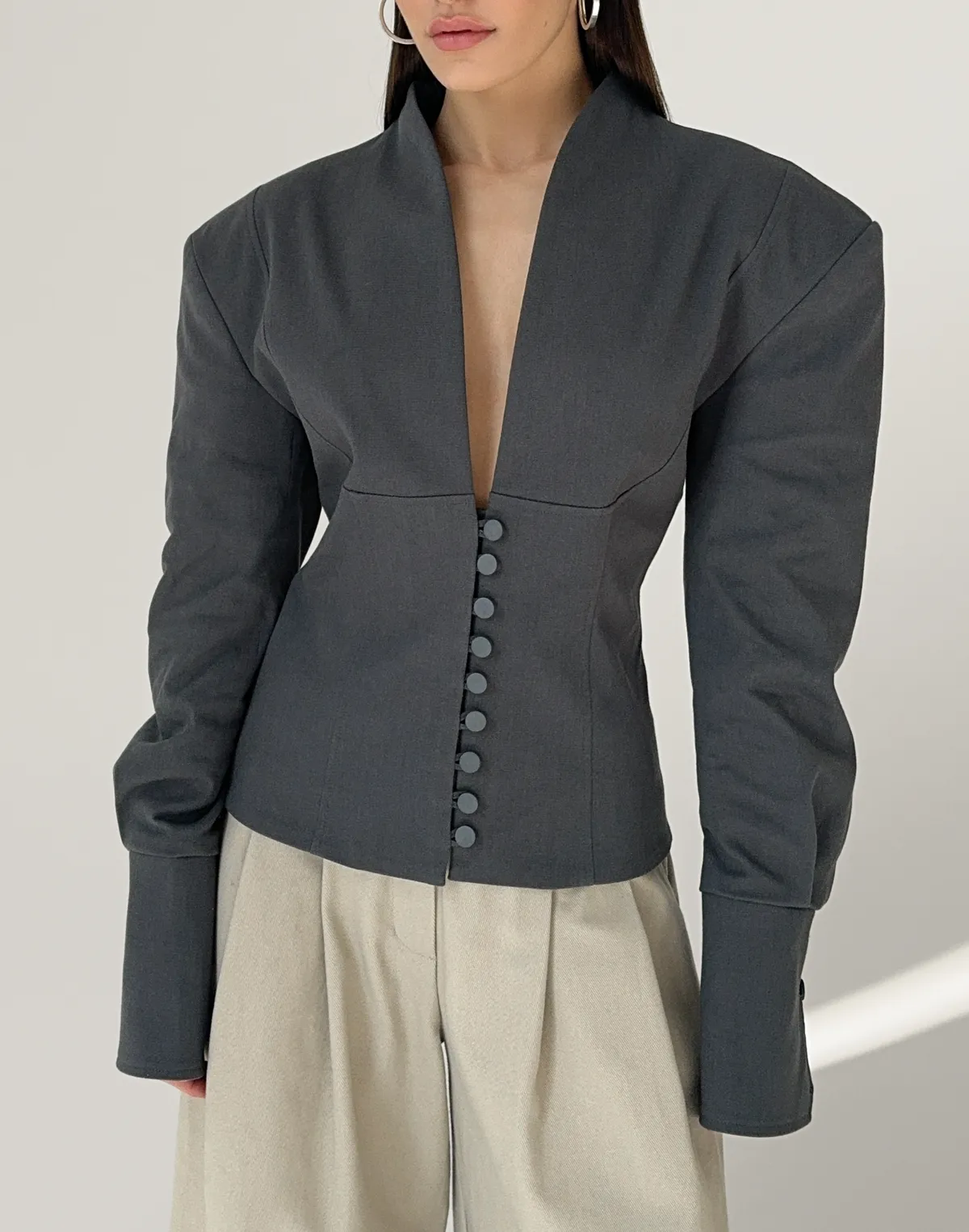 Жакет з V-подібним декольте та ґудзиками, сталевий - Фото 3
