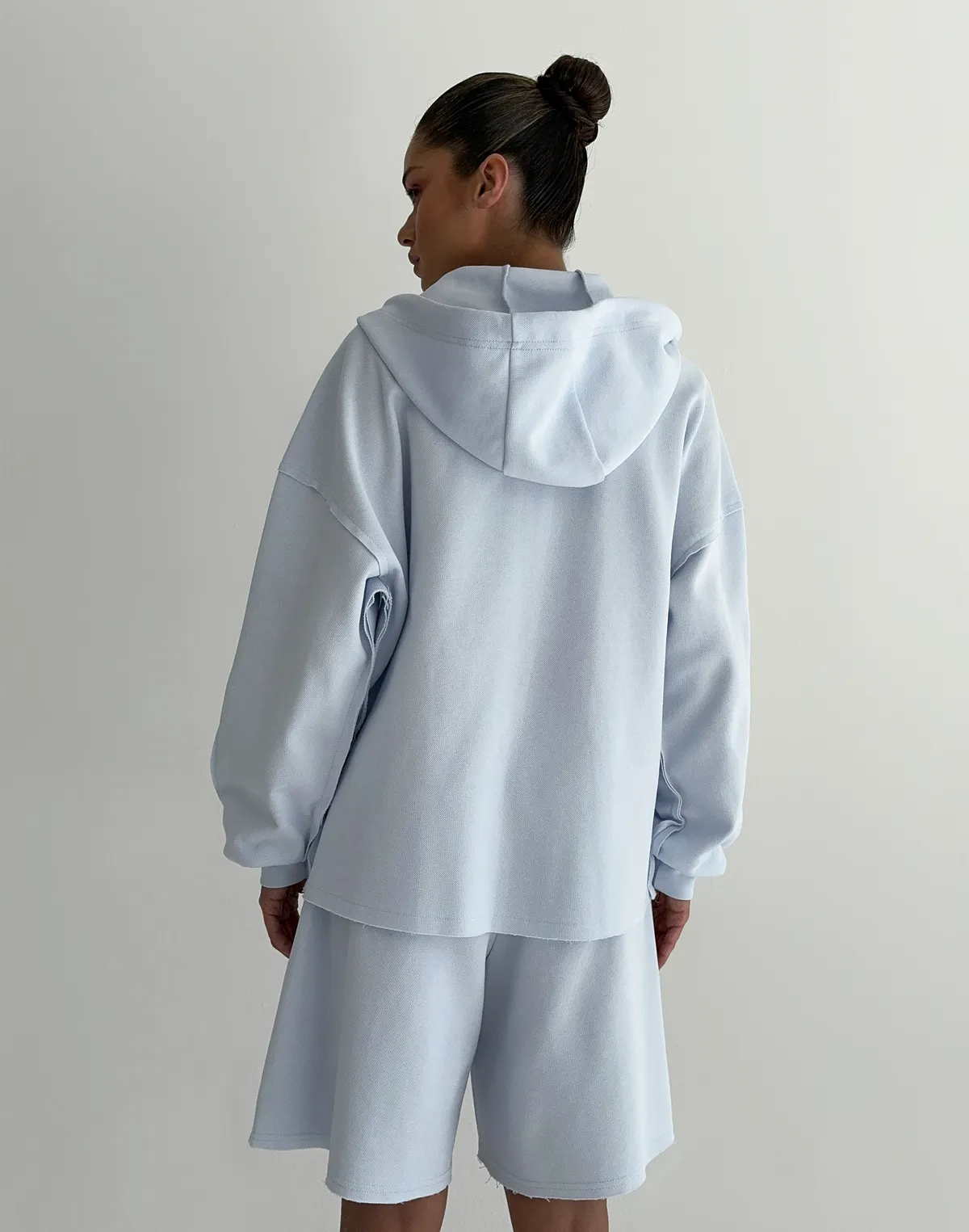 Зіпер оверсайз з декоративними швами, блакитний - Фото 2