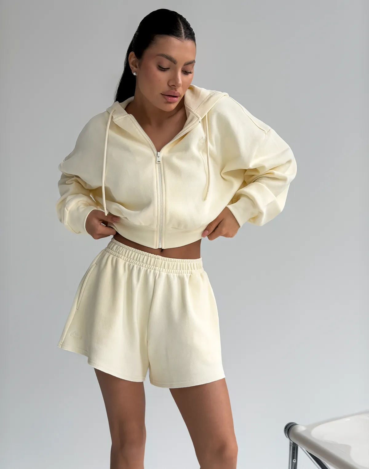 Зіпер оверсайз вкорочений з капюшоном, вершкове масло - Фото 1