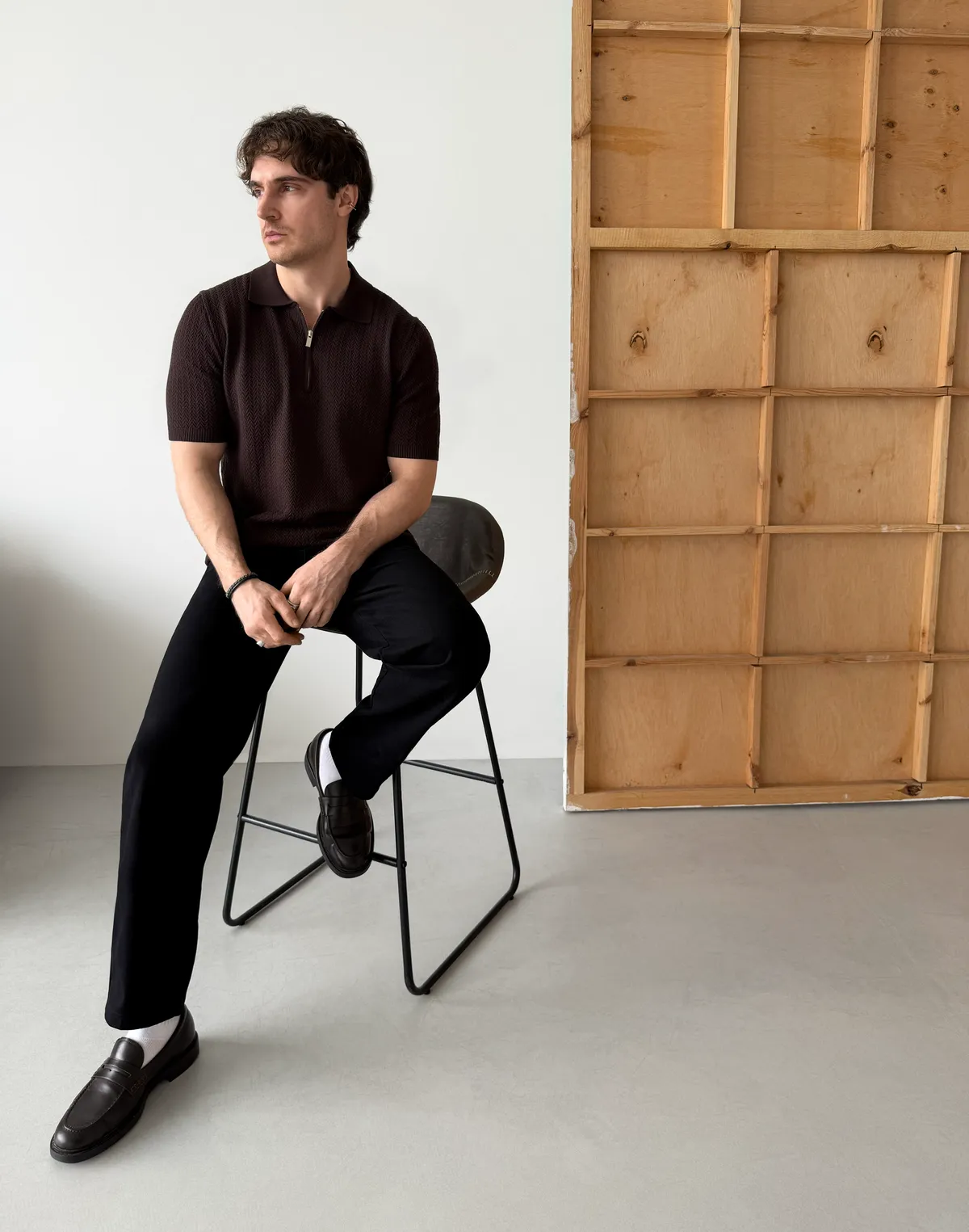 Koszulka polo męska z zamkiem błyskawicznym, czekoladowa - Фото 8