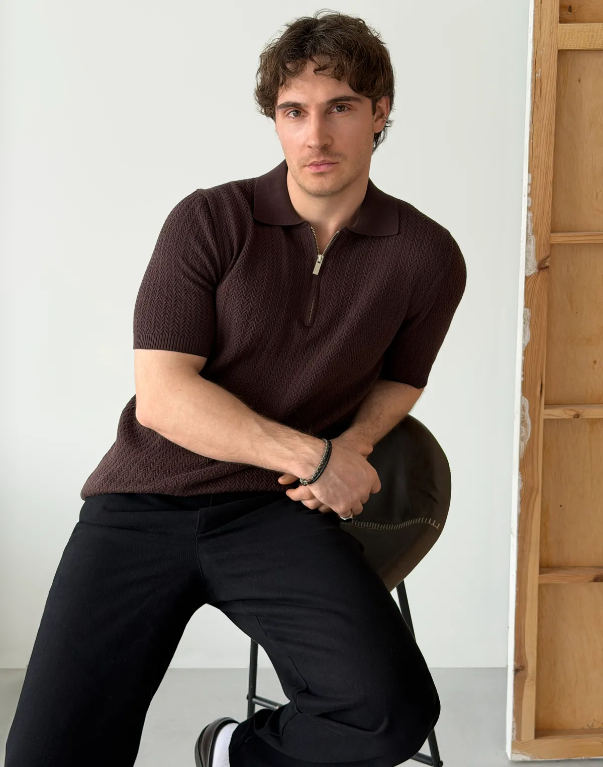 Koszulka polo męska z zamkiem błyskawicznym, czekoladowa - Фото 7