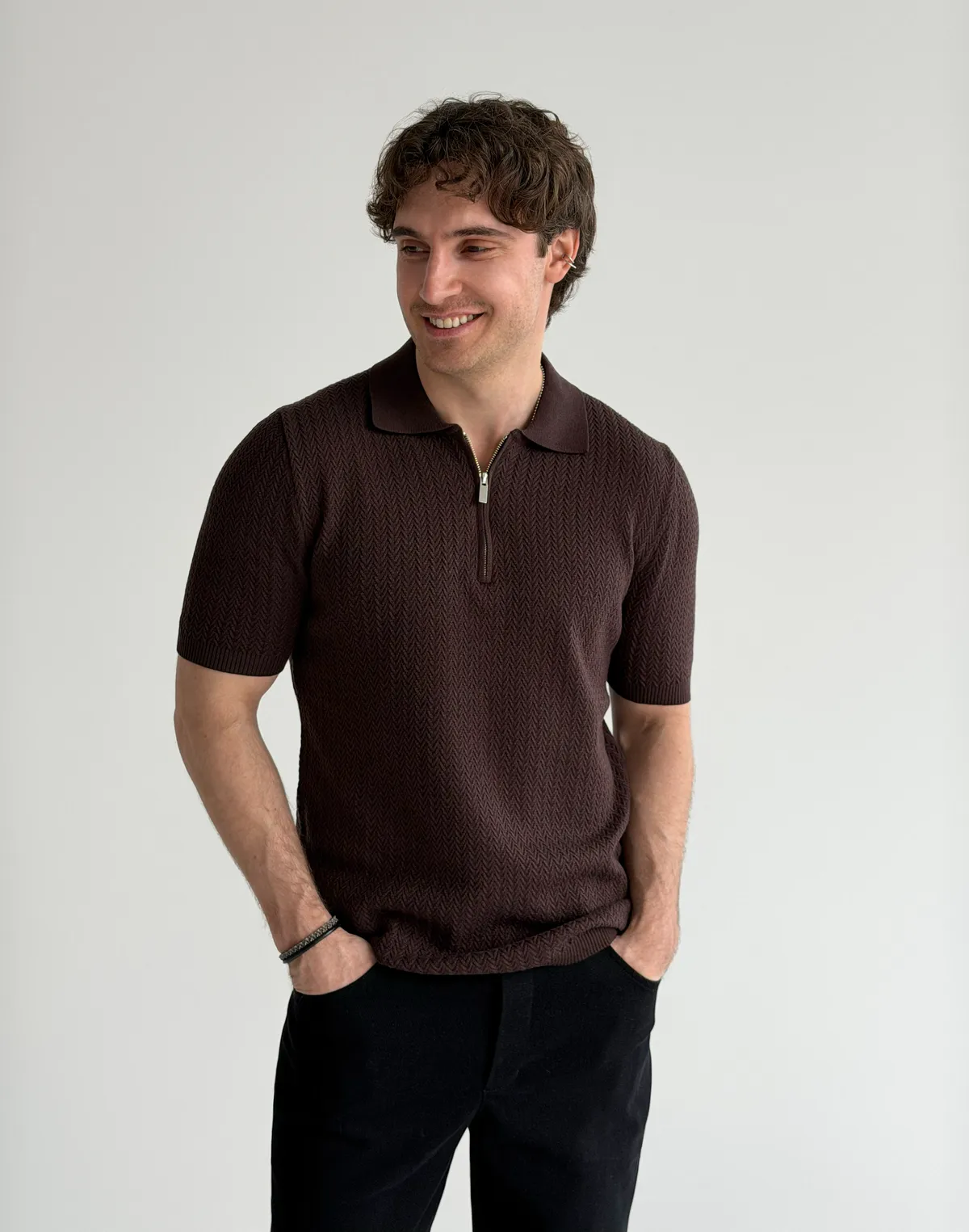 Koszulka polo męska z zamkiem błyskawicznym, czekoladowa - Фото 1