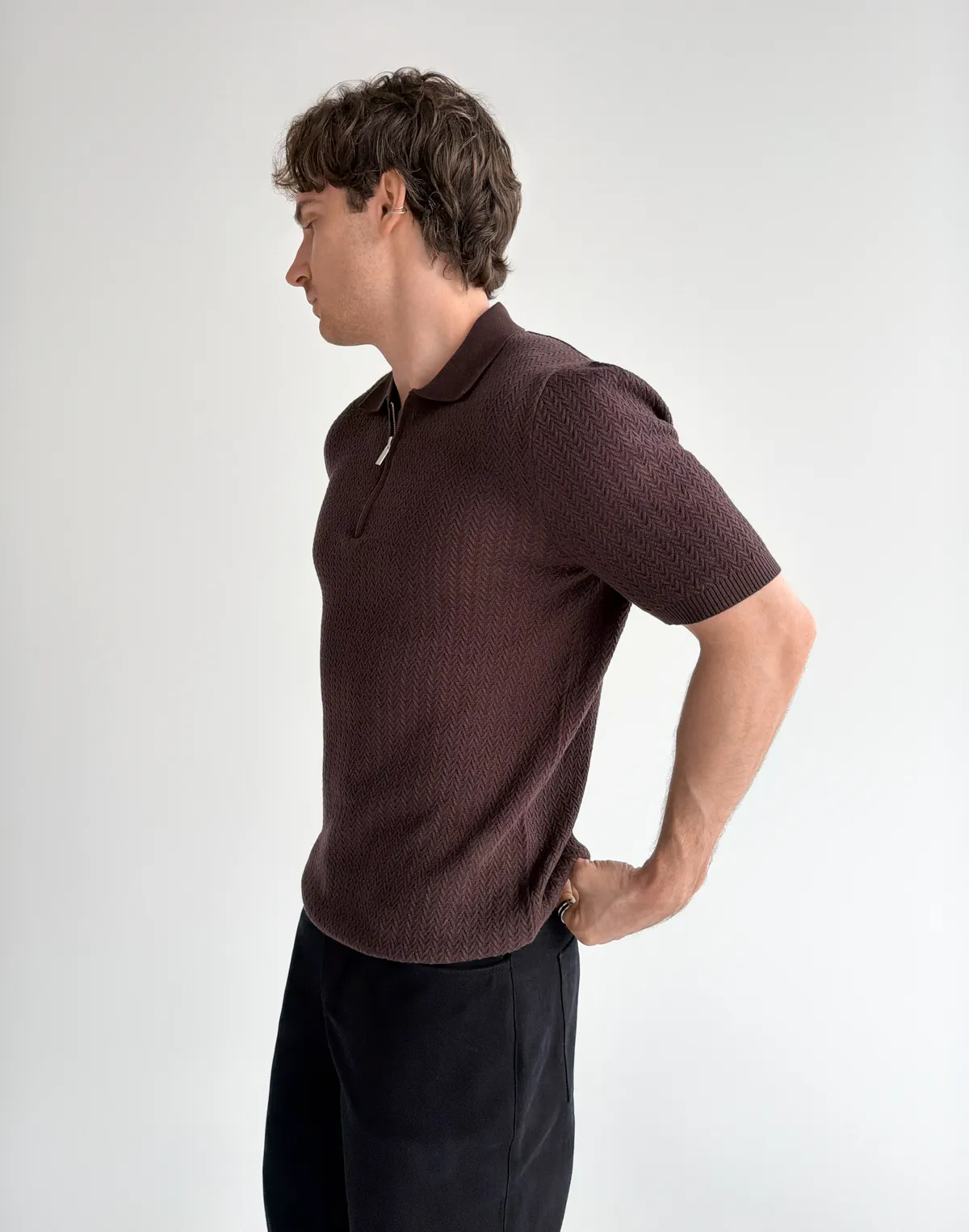 Koszulka polo męska z zamkiem błyskawicznym, czekoladowa - Фото 3