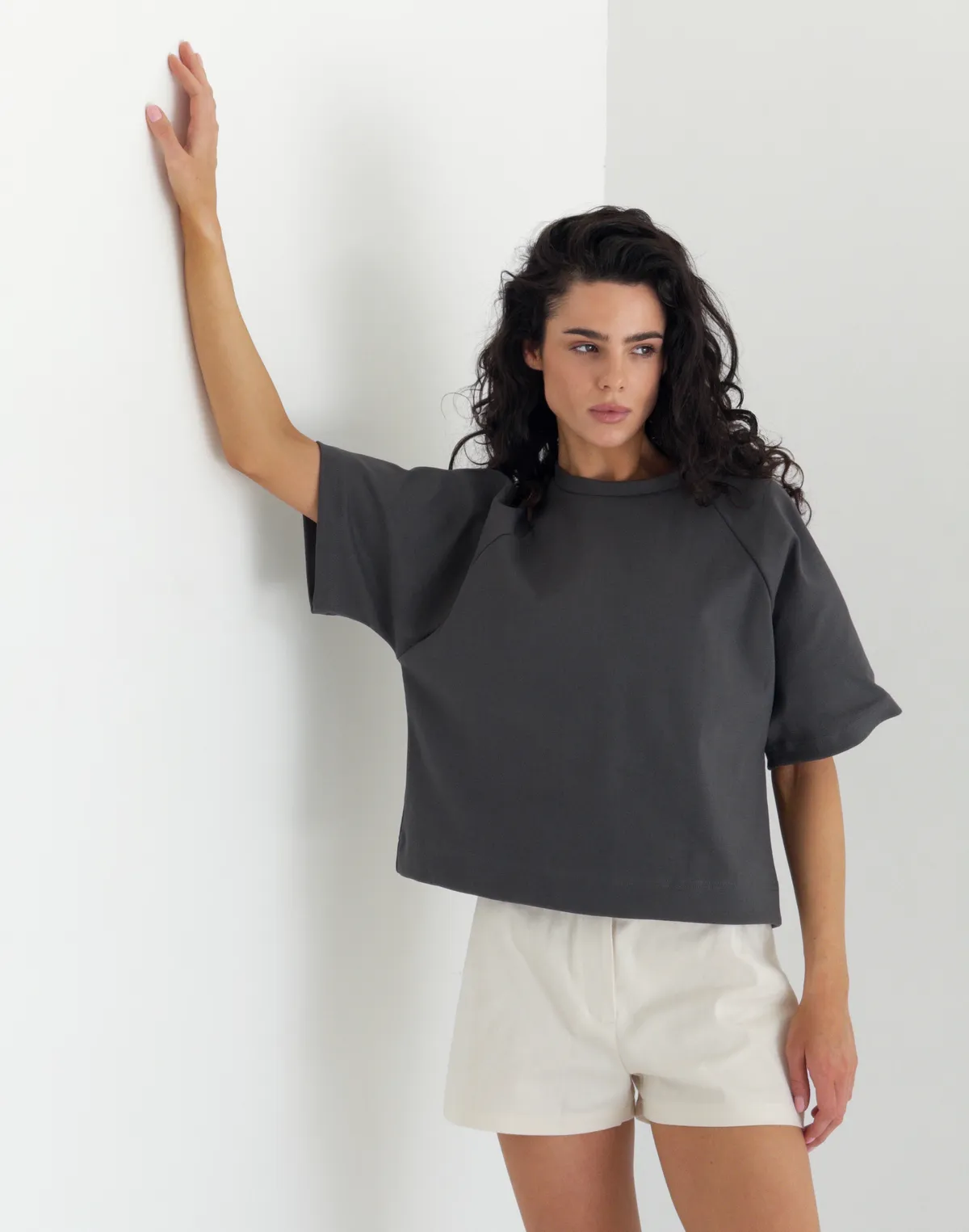 Футболка оверсайз з плотного трикотажу, графіт - Фото 1