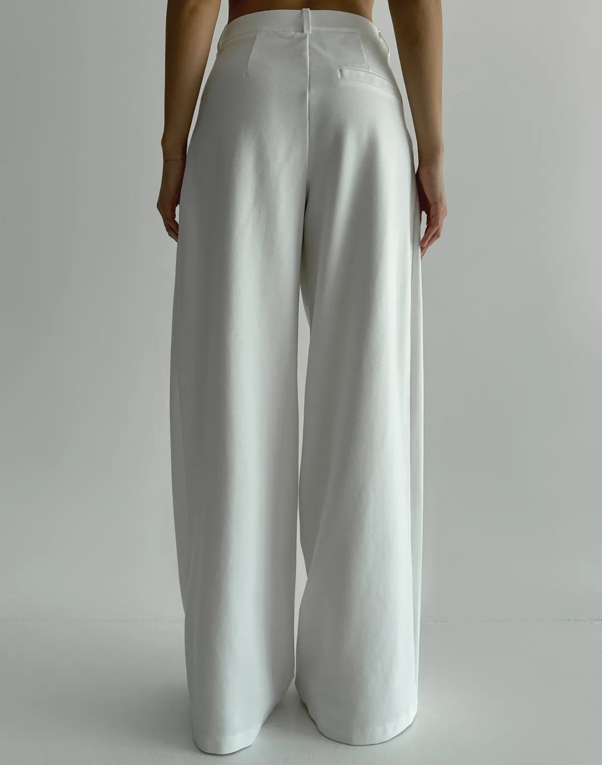 Штани середньої посадки вільного крою, молочні - Фото 2