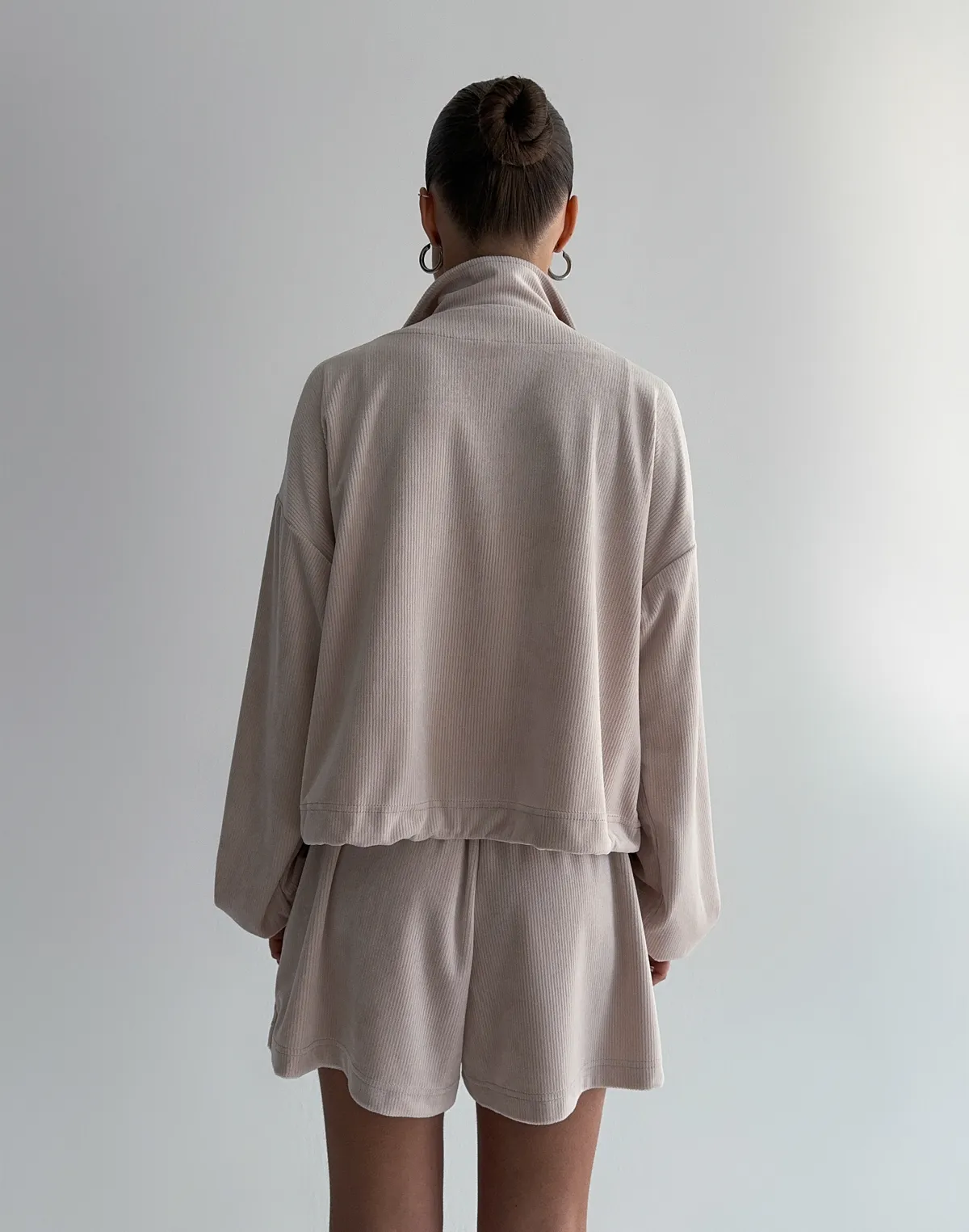 Зіпер велюровий літній жіночий, пудровий беж - Фото 2