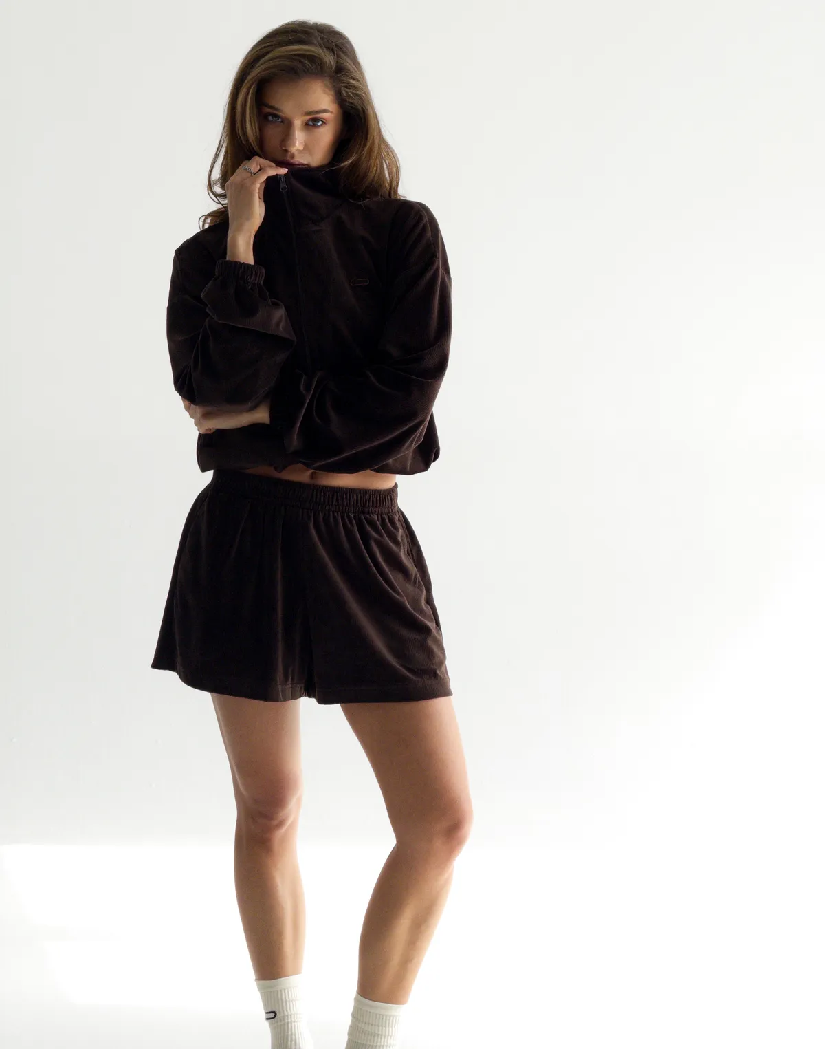 Комплект велюровий літній зіпер та шорти вільного крою міні, шоколадні - Фото 4