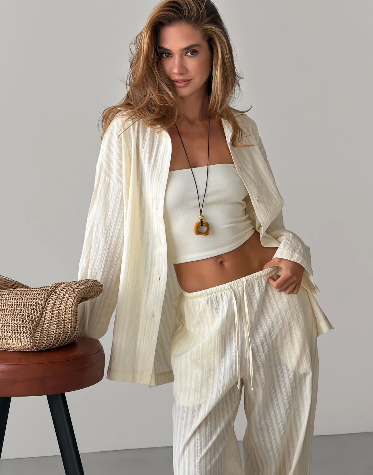 Сорочка бавовняна оверсайз у текстуровану смужку, вершкове масло - Фото 5