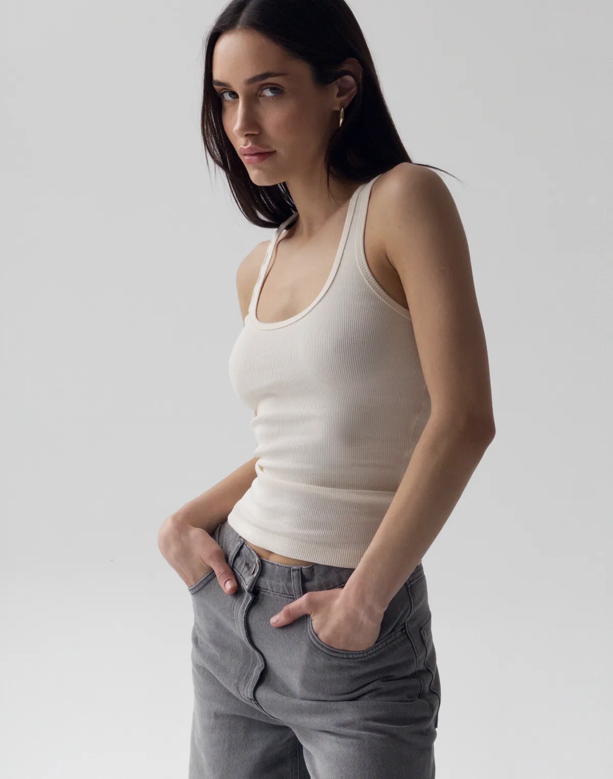 Майка в рубчик класична, пудрова - Фото 4