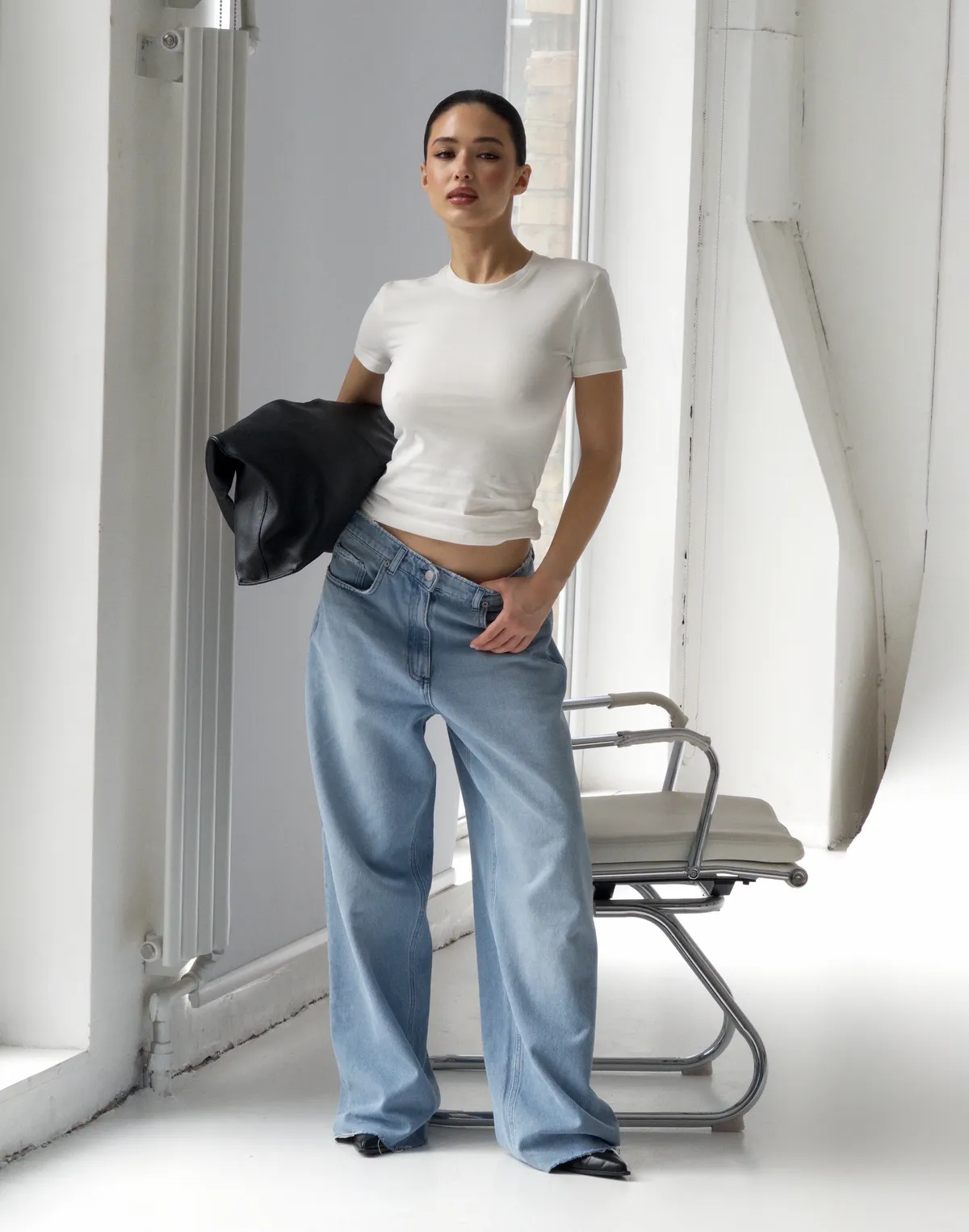 Футболка по фігурі з м'якого бавовняного матеріалу, молочна - Фото 7