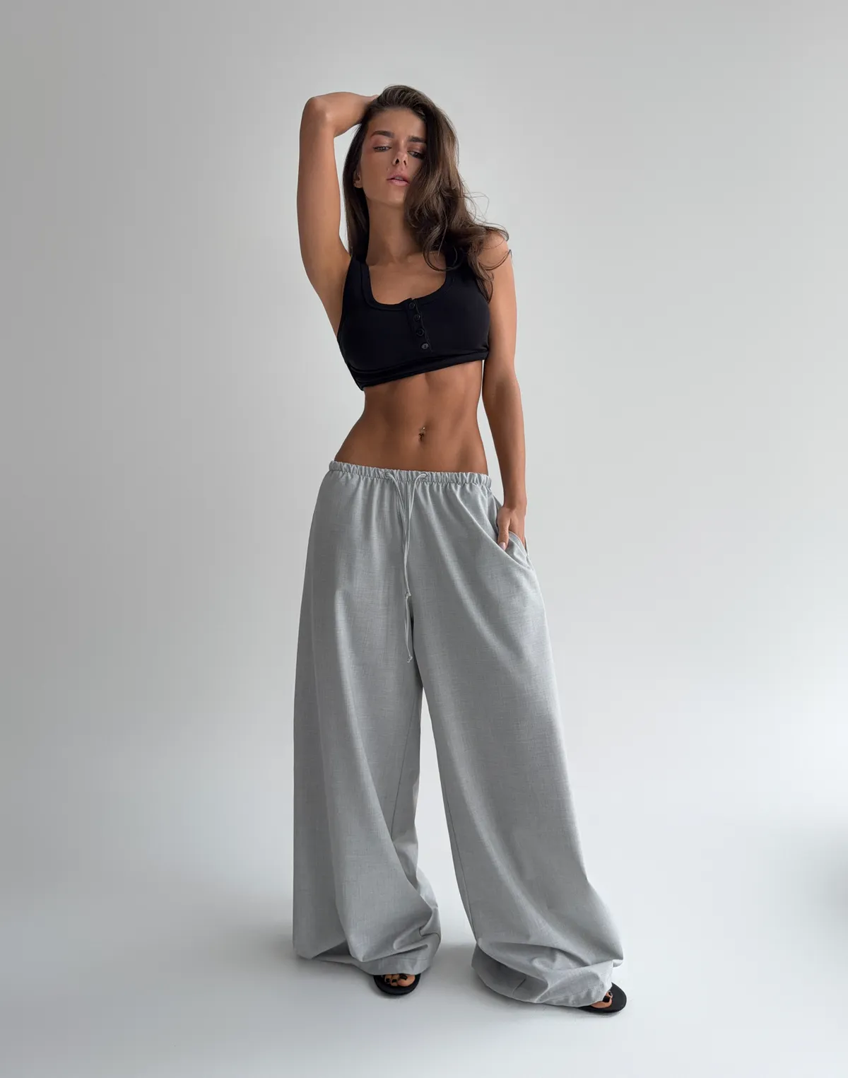 Штани карго у дрібну клітинку, сірі - Фото 8