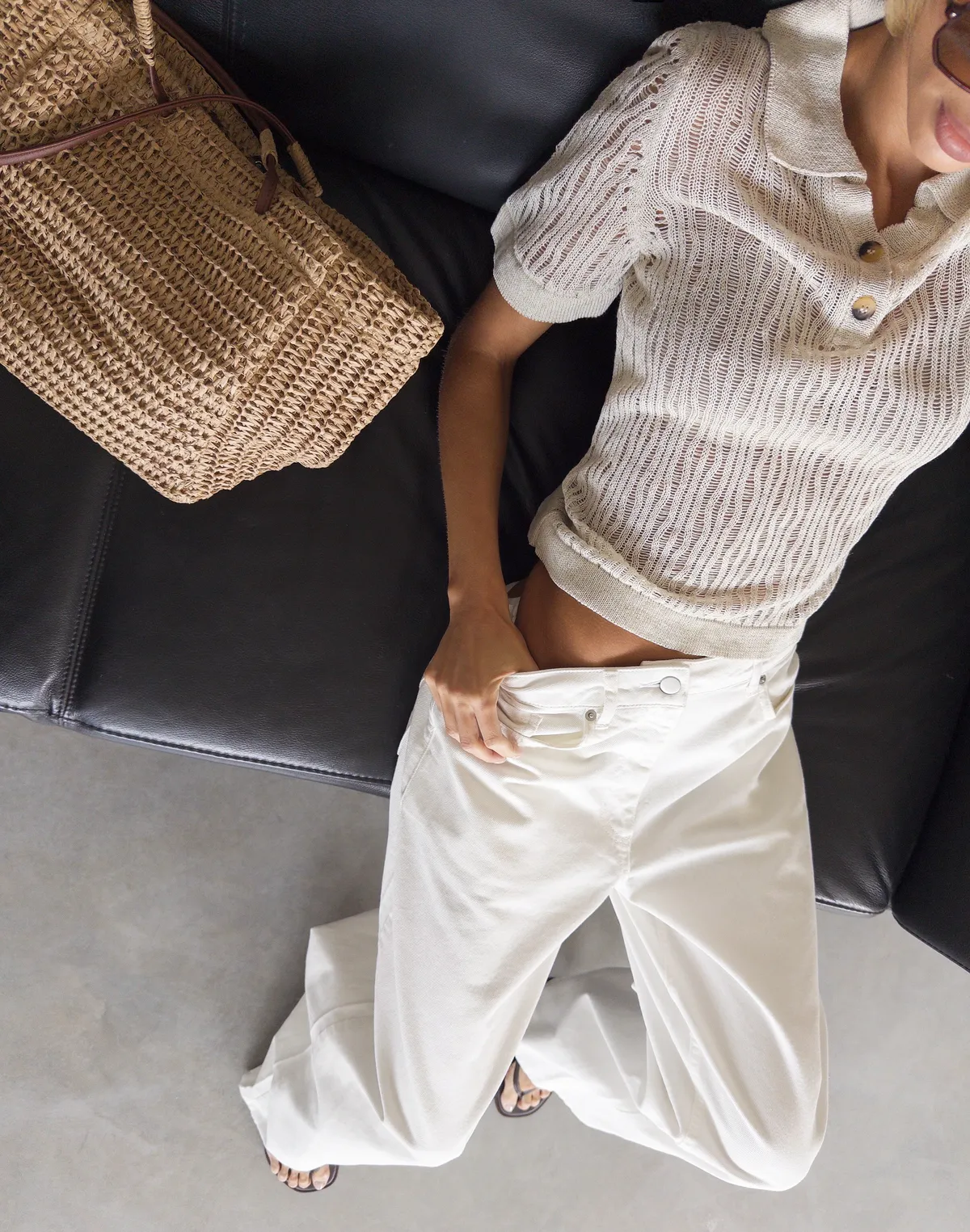 Поло текстуроване жіноче напівпрозоре, ніжно бежеве - Фото 7