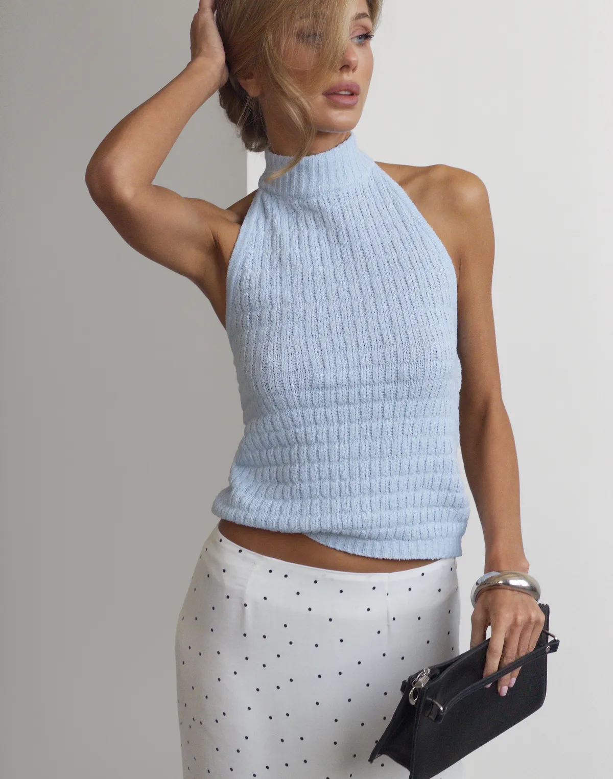 Топ під горло об'ємної в'язки, блакитний - Фото 1