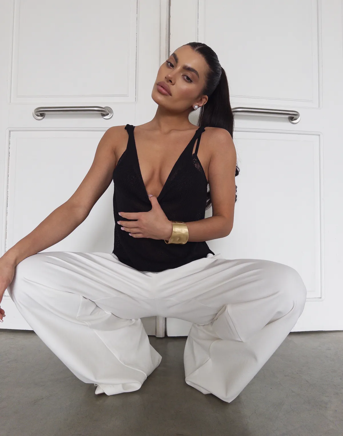 Топ вільного крою напівпрозорий в'язаний, чорний - Фото 6