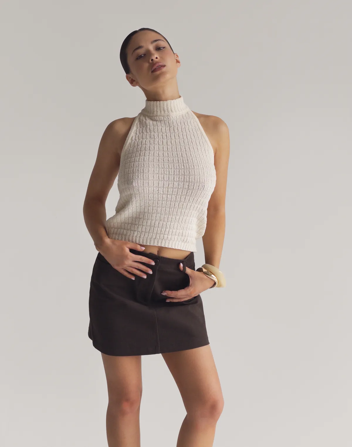 Топ під горло об'ємної в'язки, теплий шампань - Фото 7