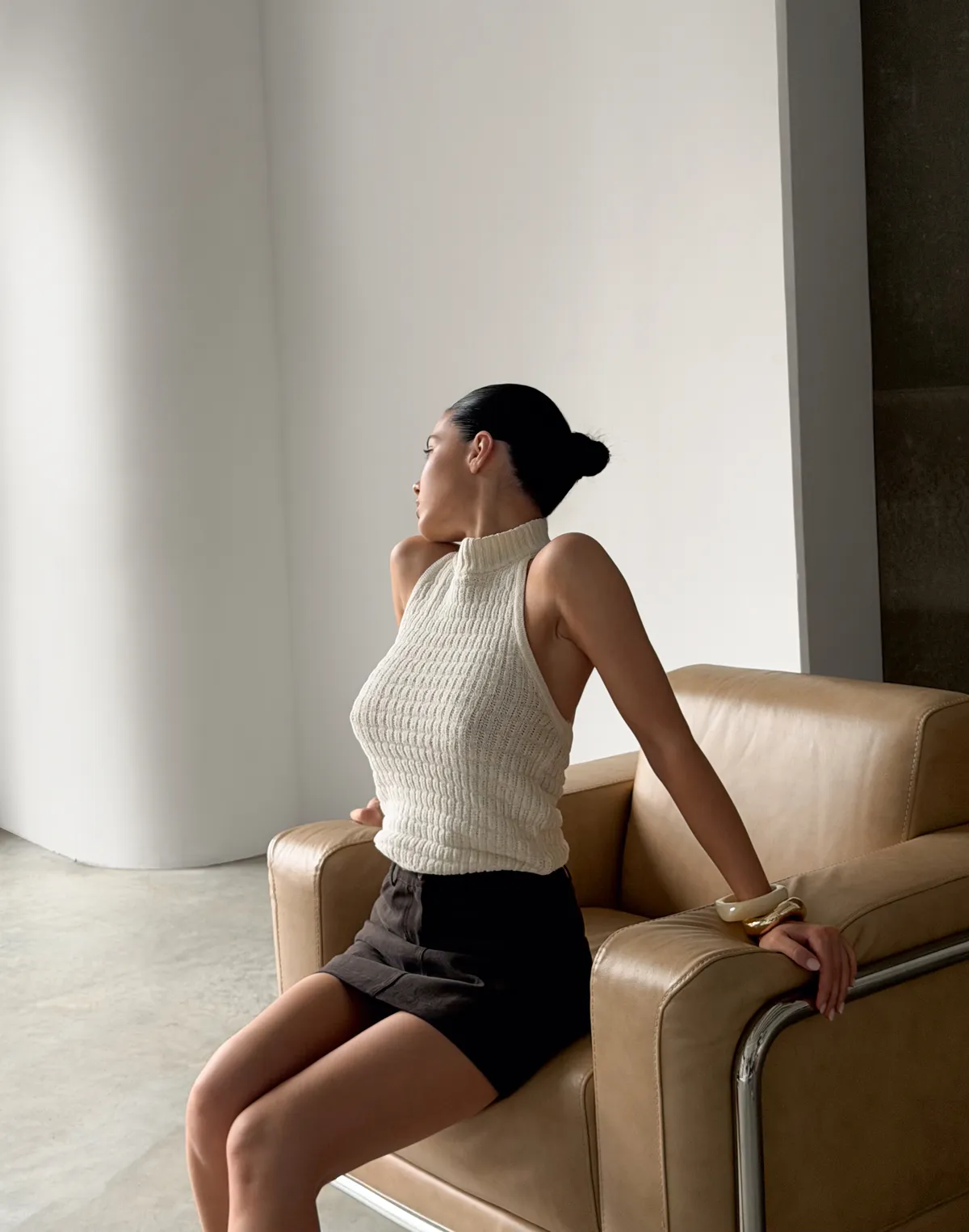 Топ під горло об'ємної в'язки, теплий шампань - Фото 5