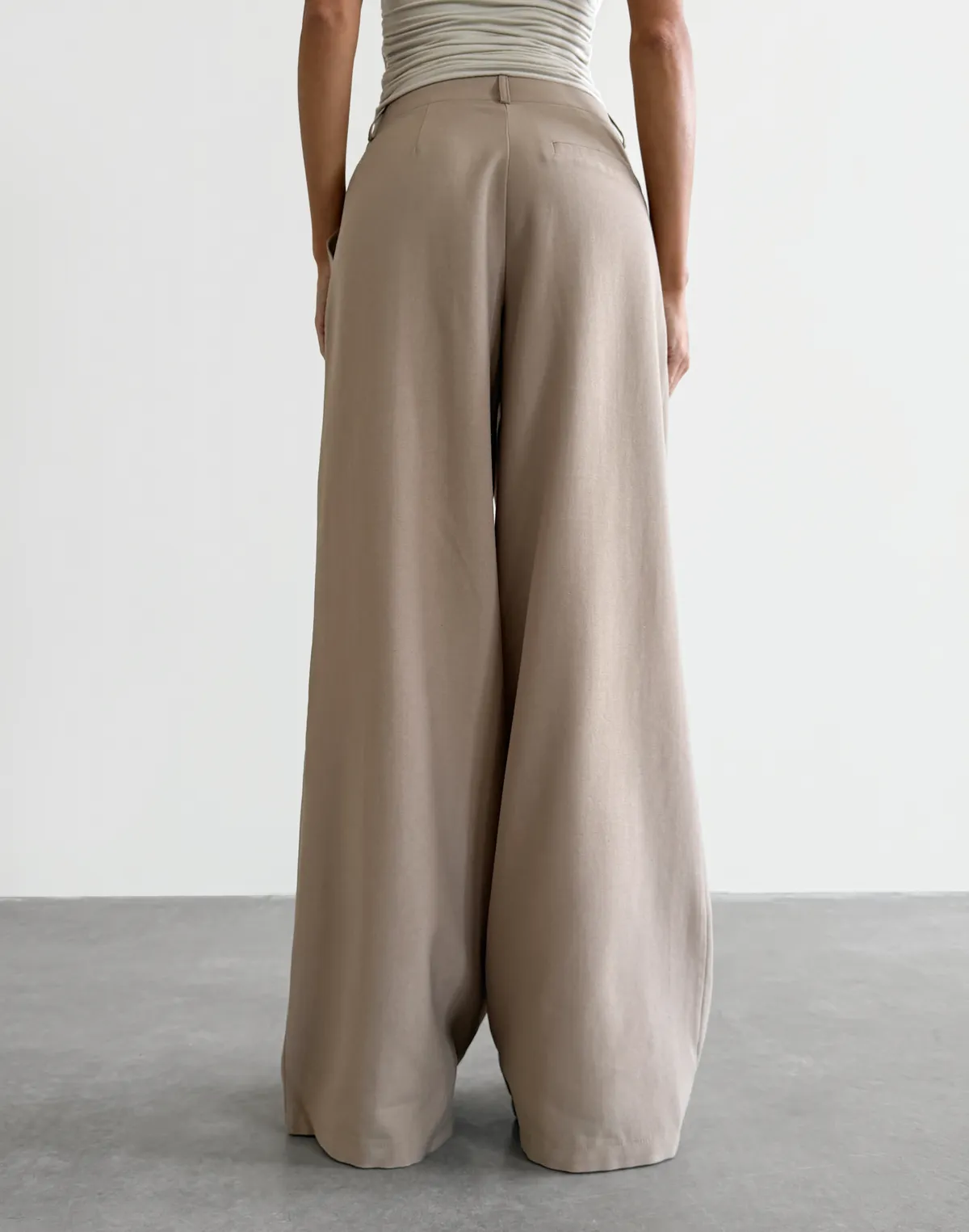 Штани жіночі базові вільного прямого крою, капучино - Фото 2
