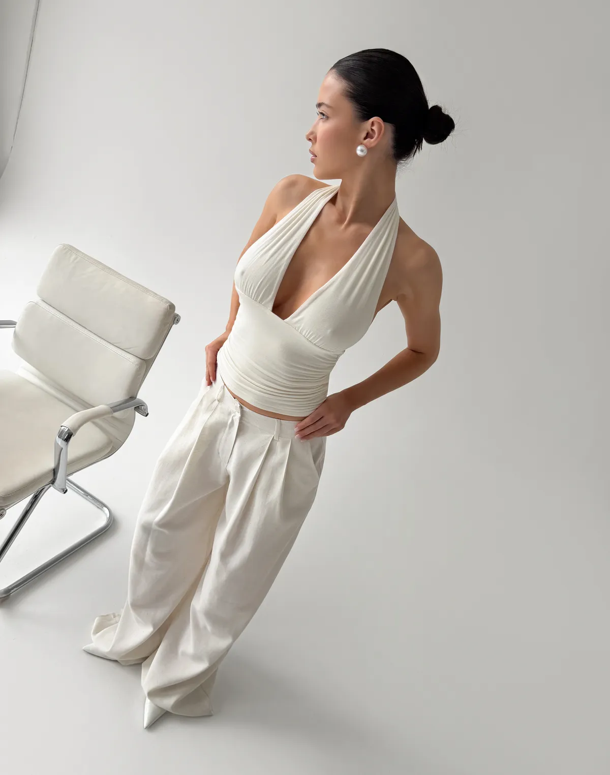 Штани жіночі базові вільного прямого крою, молочні - Фото 1