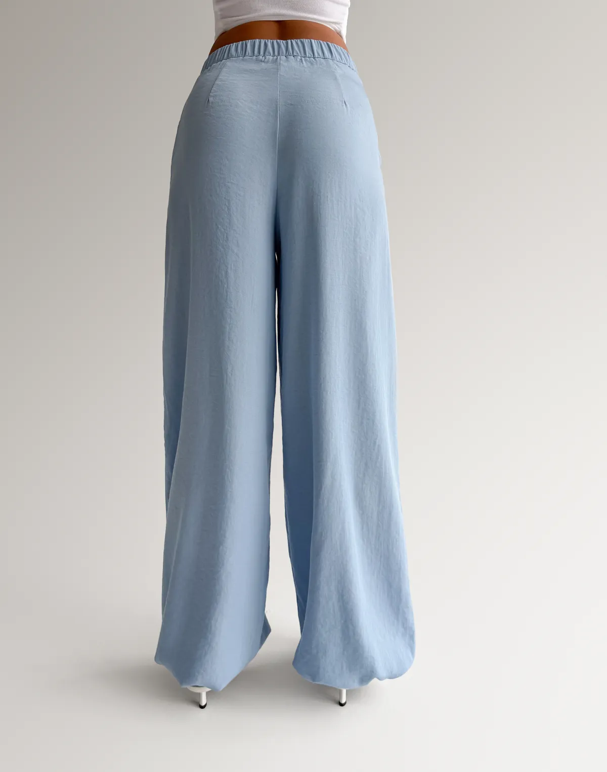 Штани літні текстильні на затяжках знизу, блакитні - Фото 2