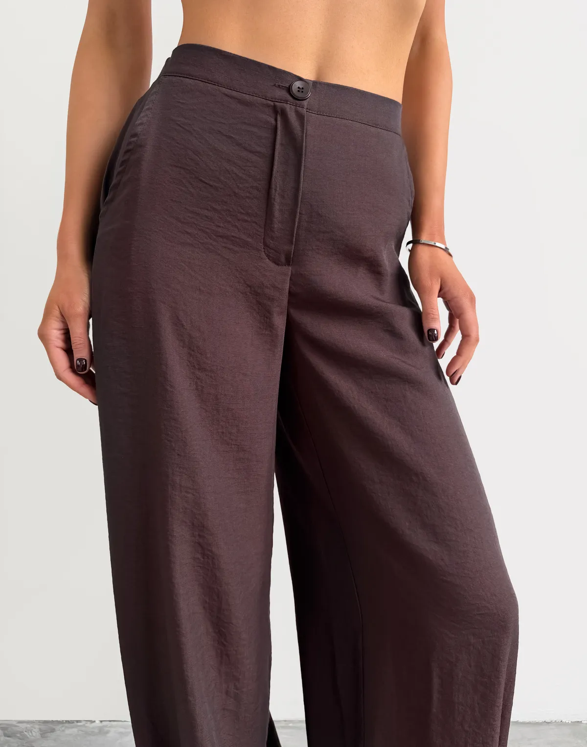 Штани літні текстильні на затяжках знизу, шоколадні - Фото 5